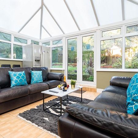 Large 4 Bedroom House - Top Rated - Off-Street Parking - Garden - Sleeps 9 - Contractors - Groups - Pool Table Northfield Esterno foto