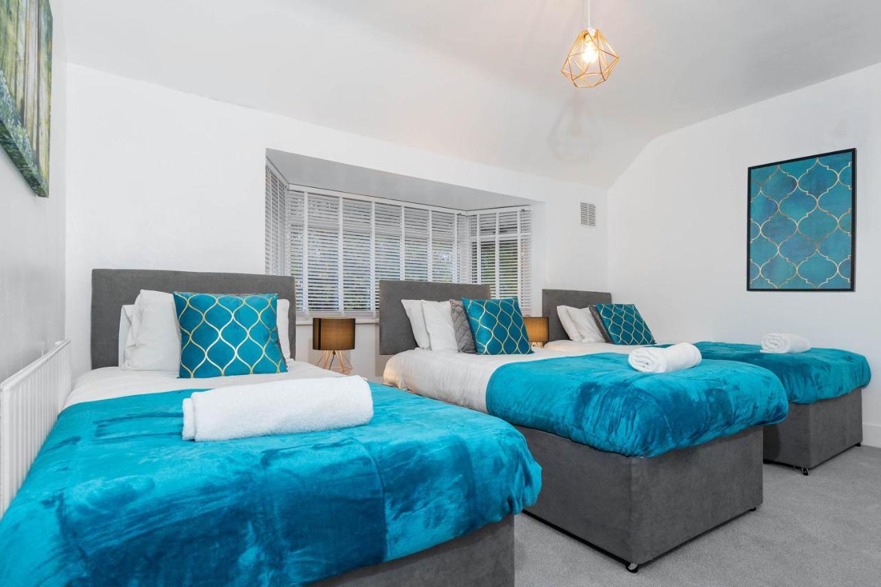 Large 4 Bedroom House - Top Rated - Off-Street Parking - Garden - Sleeps 9 - Contractors - Groups - Pool Table Northfield Esterno foto